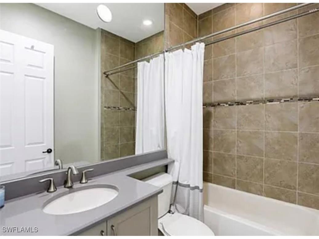 3195 Pacific Drive Naples FL 34119 224083011 image16