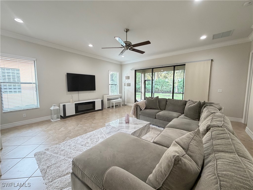 3195 Pacific Drive Naples FL 34119 224083011 image9
