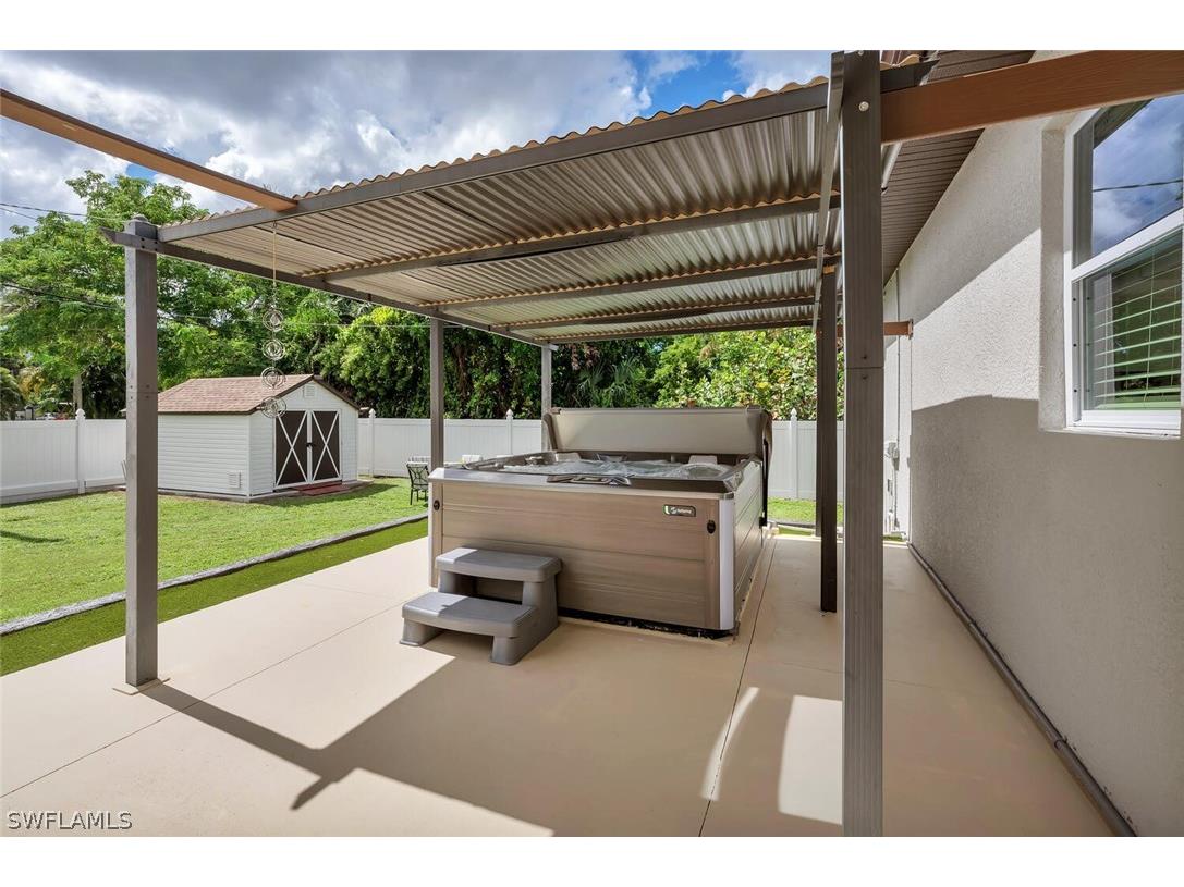 3196 Connecticut Avenue Naples FL 34112 226007337 image30