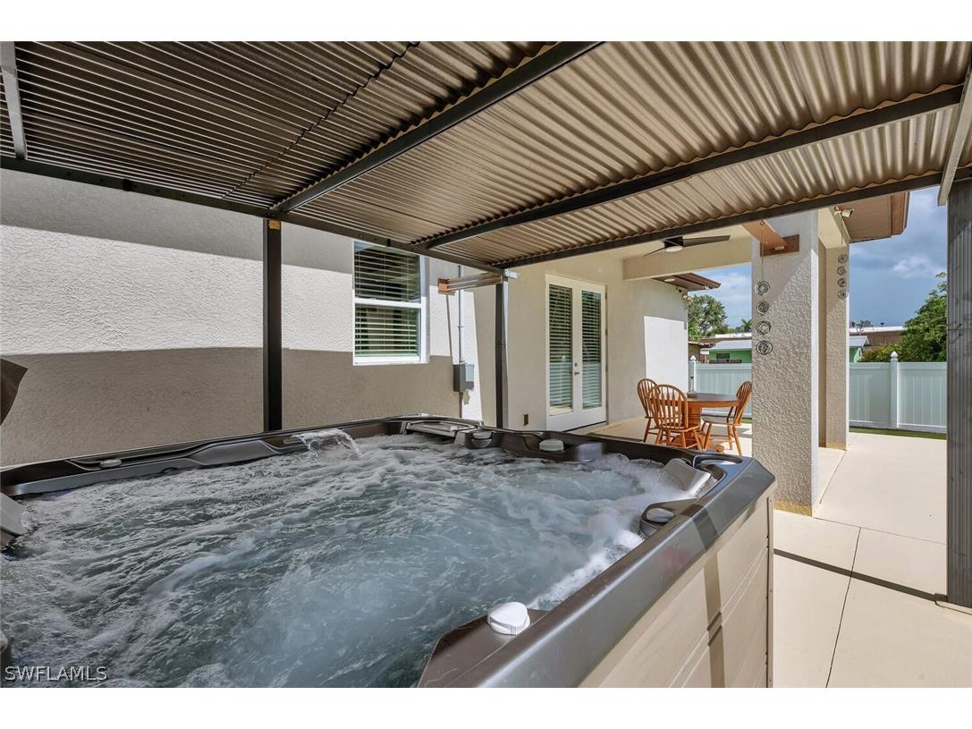 3196 Connecticut Avenue Naples FL 34112 226007337 image32