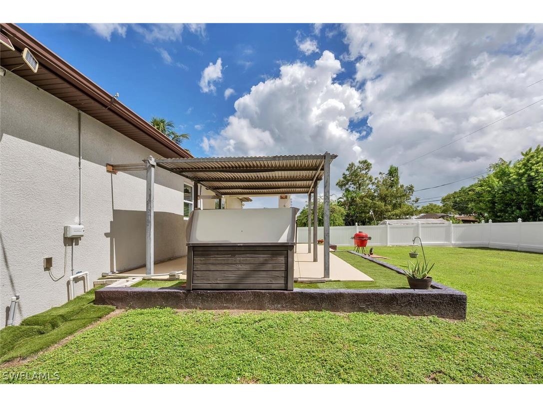 3196 Connecticut Avenue Naples FL 34112 226007337 image38