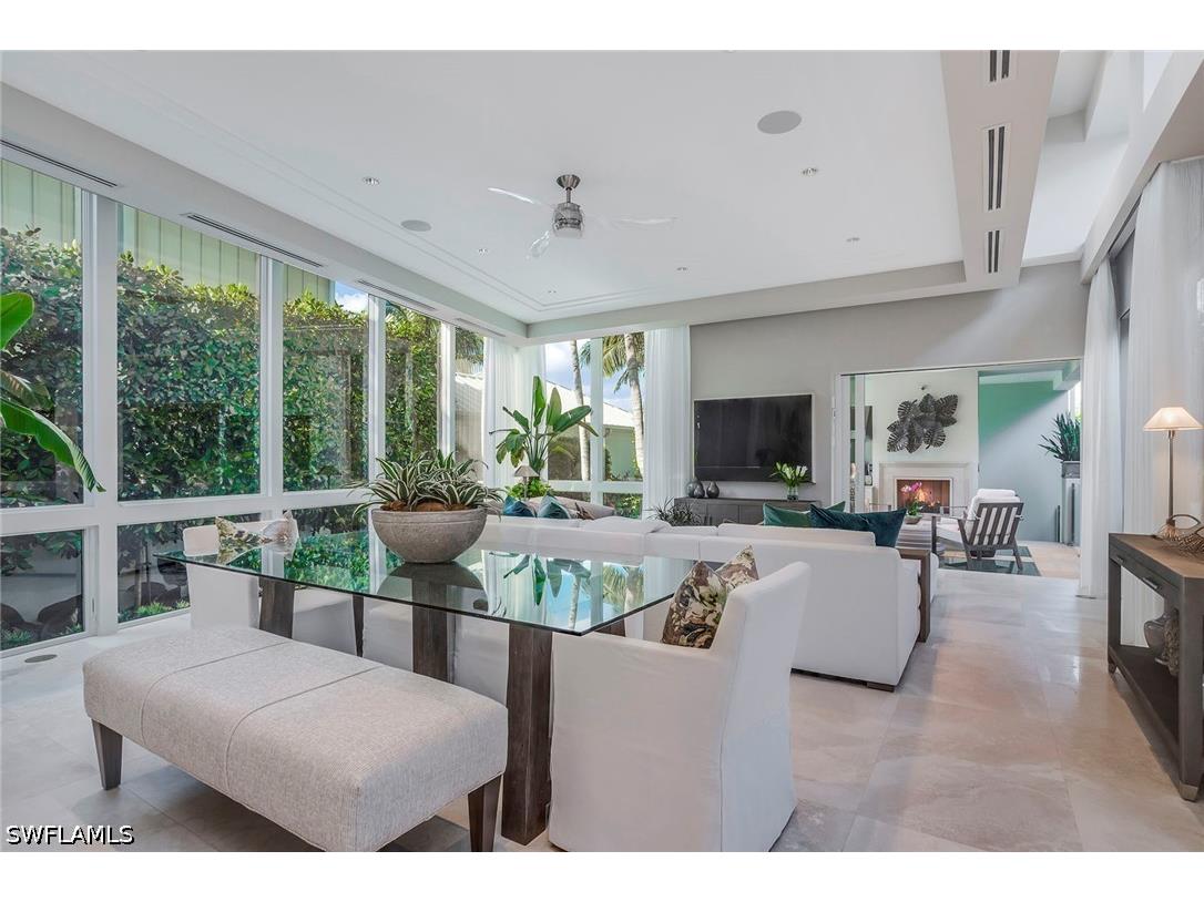 32 6th Street S Naples FL 34102 226022088 image12