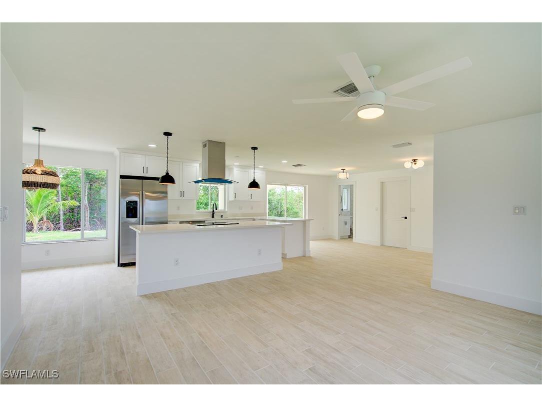 32 Fairview Boulevard Fort Myers Beach FL 33931 225053013 image12