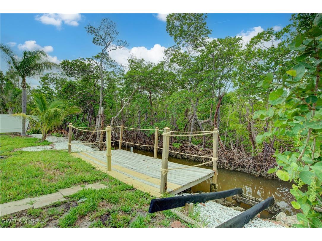 32 Fairview Boulevard Fort Myers Beach FL 33931 225053013 image27