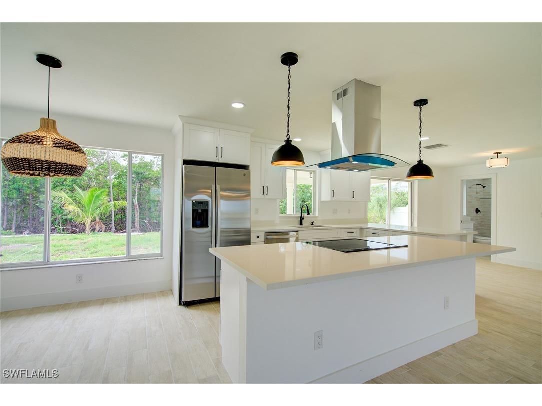 32 Fairview Boulevard Fort Myers Beach FL 33931 225053013 image4