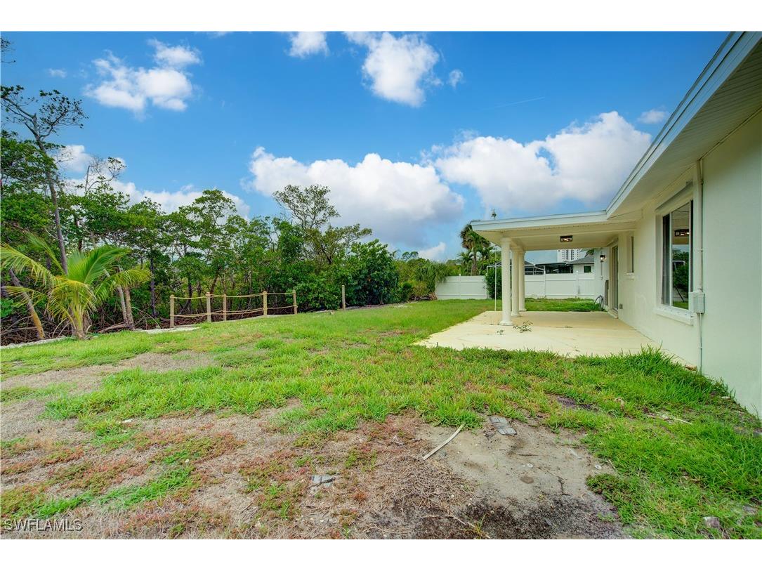 32 Fairview Boulevard Fort Myers Beach FL 33931 225053013 image40