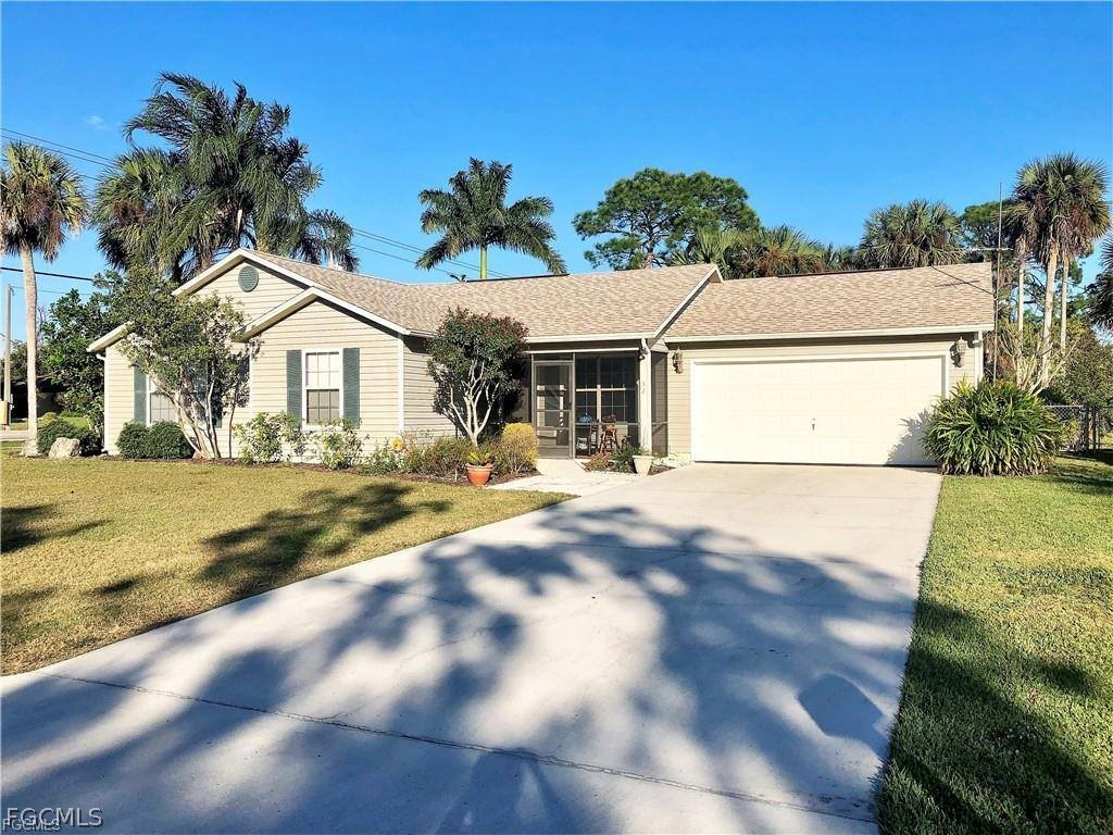 32 Lincoln Avenue Lehigh Acres FL 33936 2026006934 image2
