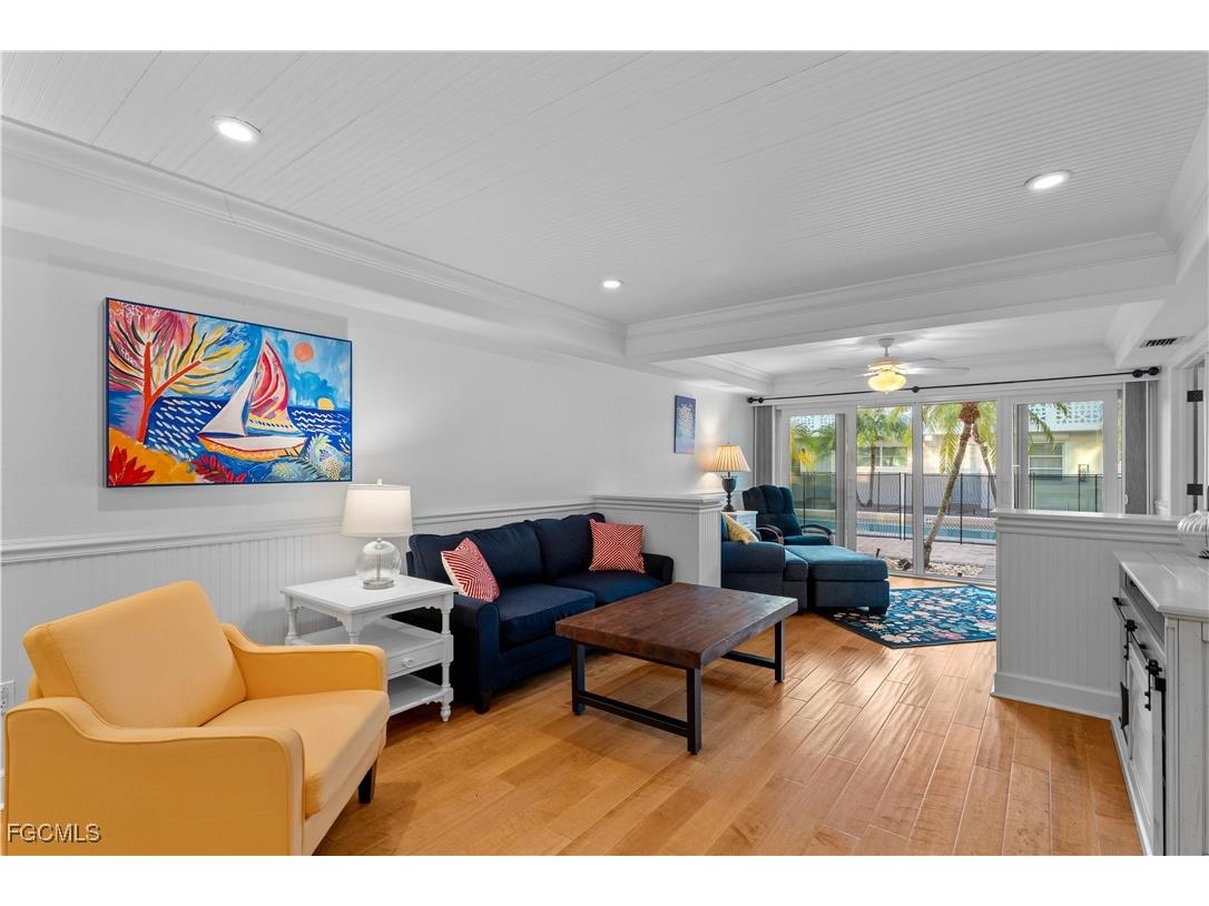 320 14th Avenue S #320C Naples FL 34102 2025022206 image1