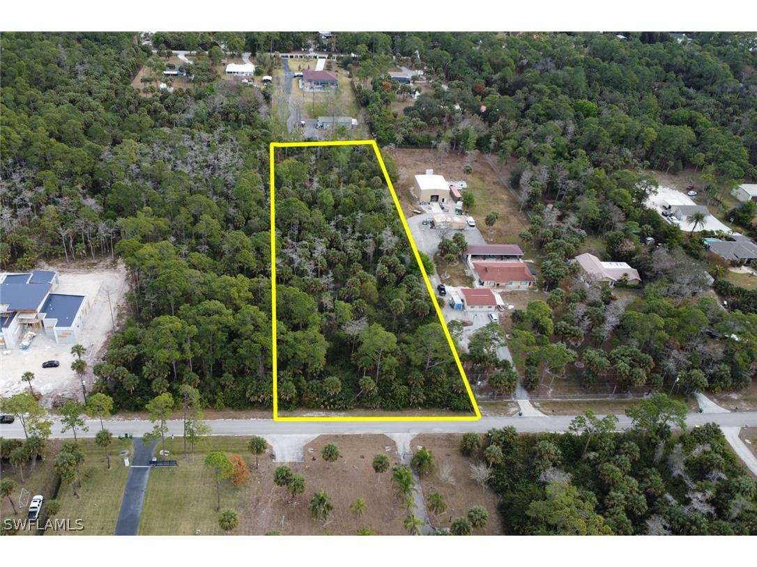 320 3rd Street NW Naples FL 34120 226011399 image1