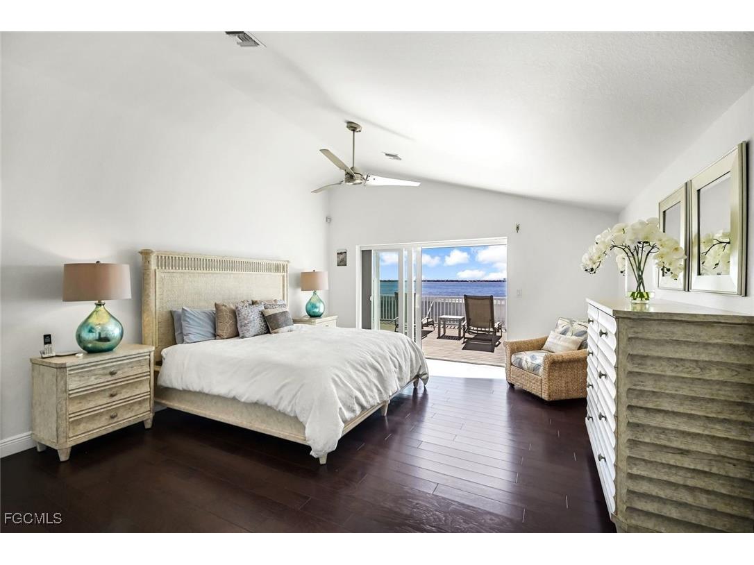 320 Bayshore Drive Cape Coral FL 33904 2026001261 image10