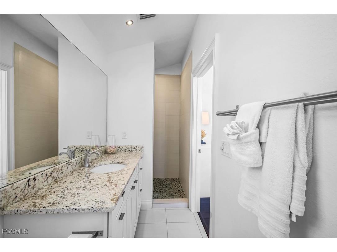 320 Bayshore Drive Cape Coral FL 33904 2026001261 image22