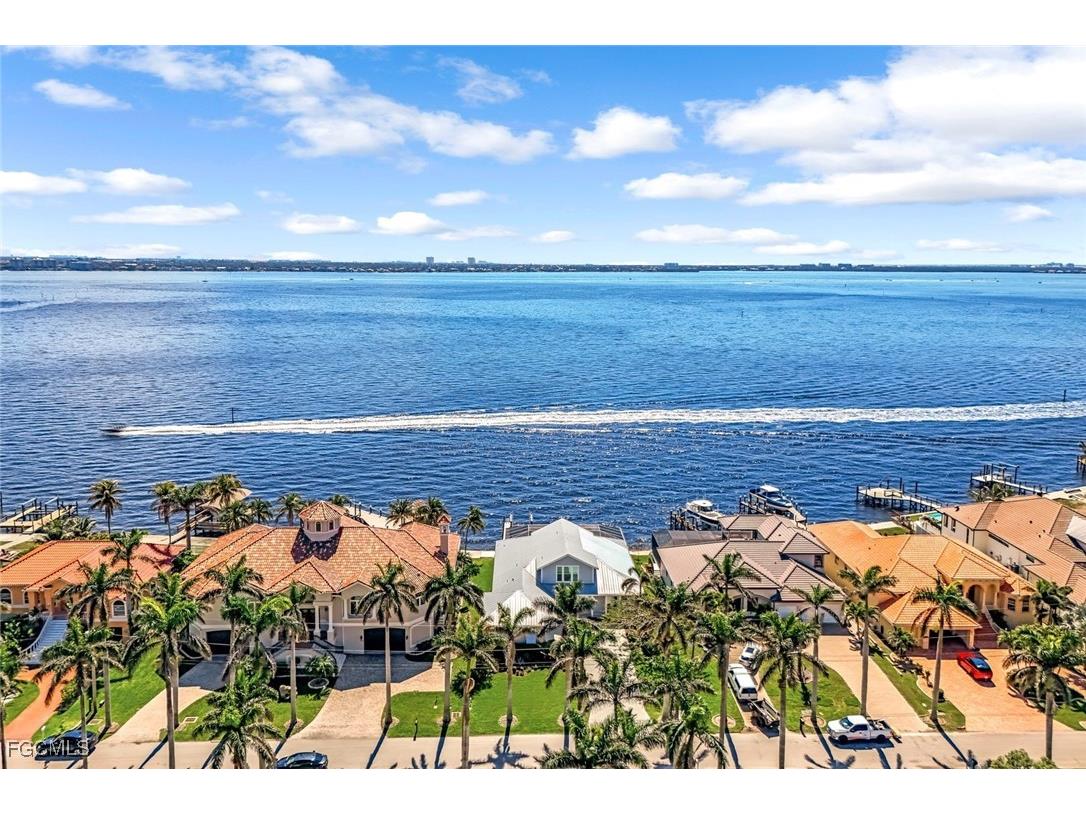 320 Bayshore Drive Cape Coral FL 33904 2026001261 image4
