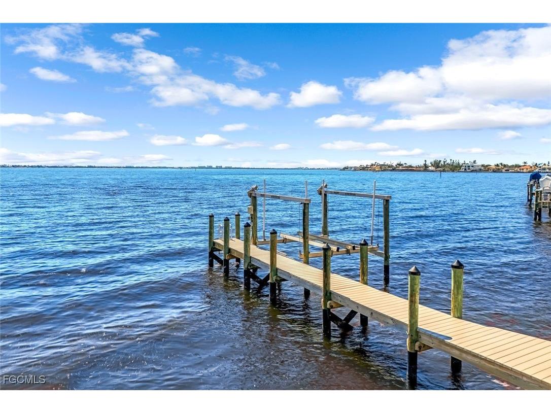 320 Bayshore Drive Cape Coral FL 33904 2026001261 image43