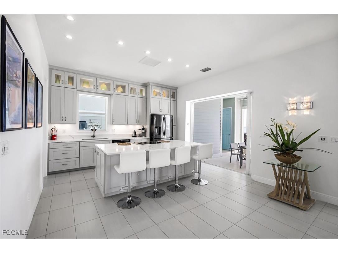 320 Bayshore Drive Cape Coral FL 33904 2026001261 image6