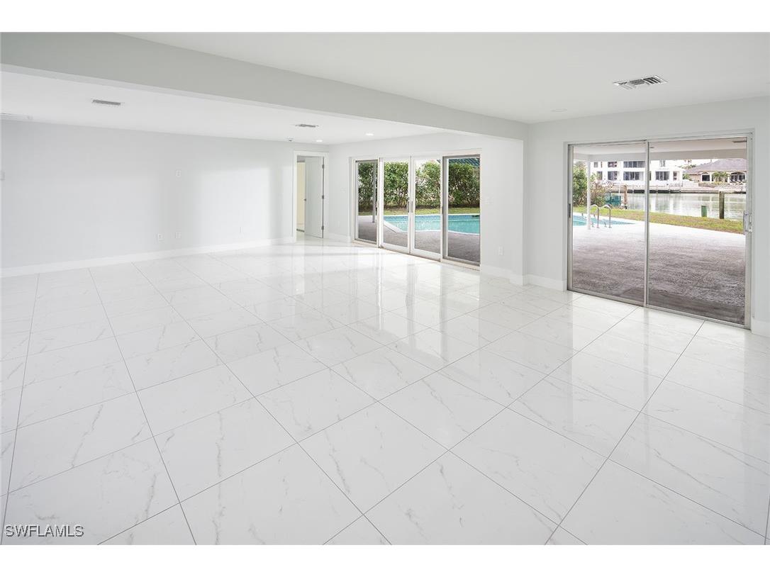 320 Bow Line Drive Naples FL 34103 225074828 image10