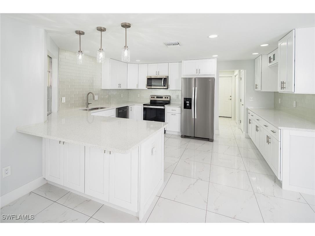 320 Bow Line Drive Naples FL 34103 225074828 image11