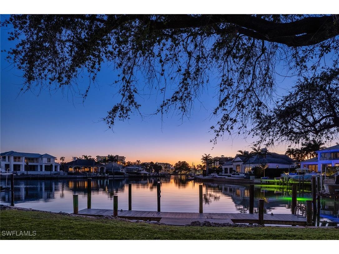 320 Bow Line Drive Naples FL 34103 225074828 image20