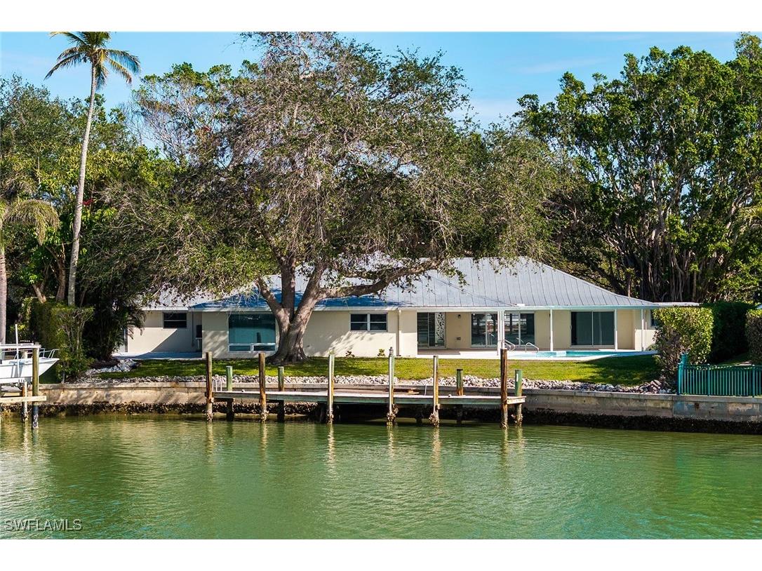 320 Bow Line Drive Naples FL 34103 225074828 image4