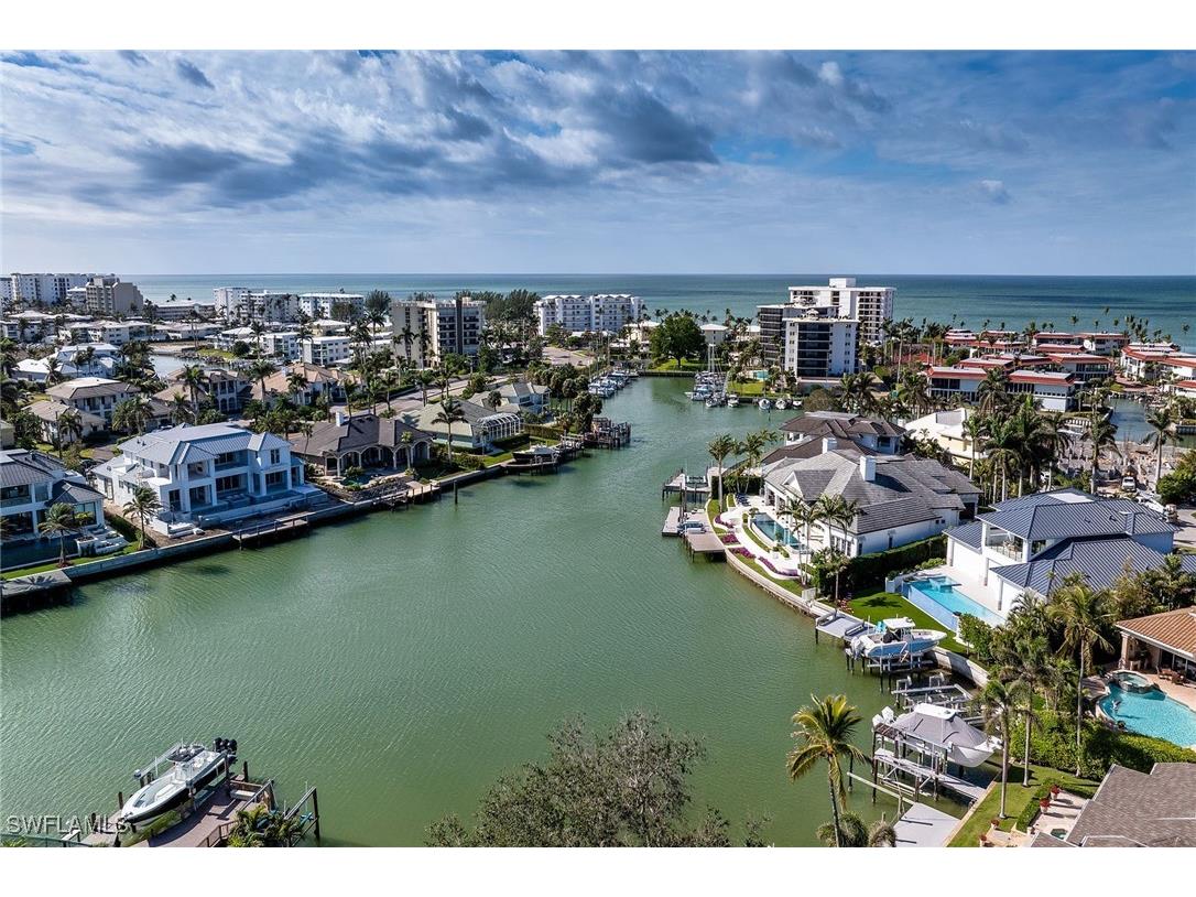 320 Bow Line Drive Naples FL 34103 225074828 image8