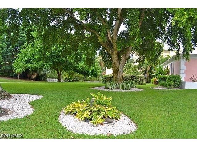320 Gulf Shore Boulevard S Naples FL 34102 225063314 image20