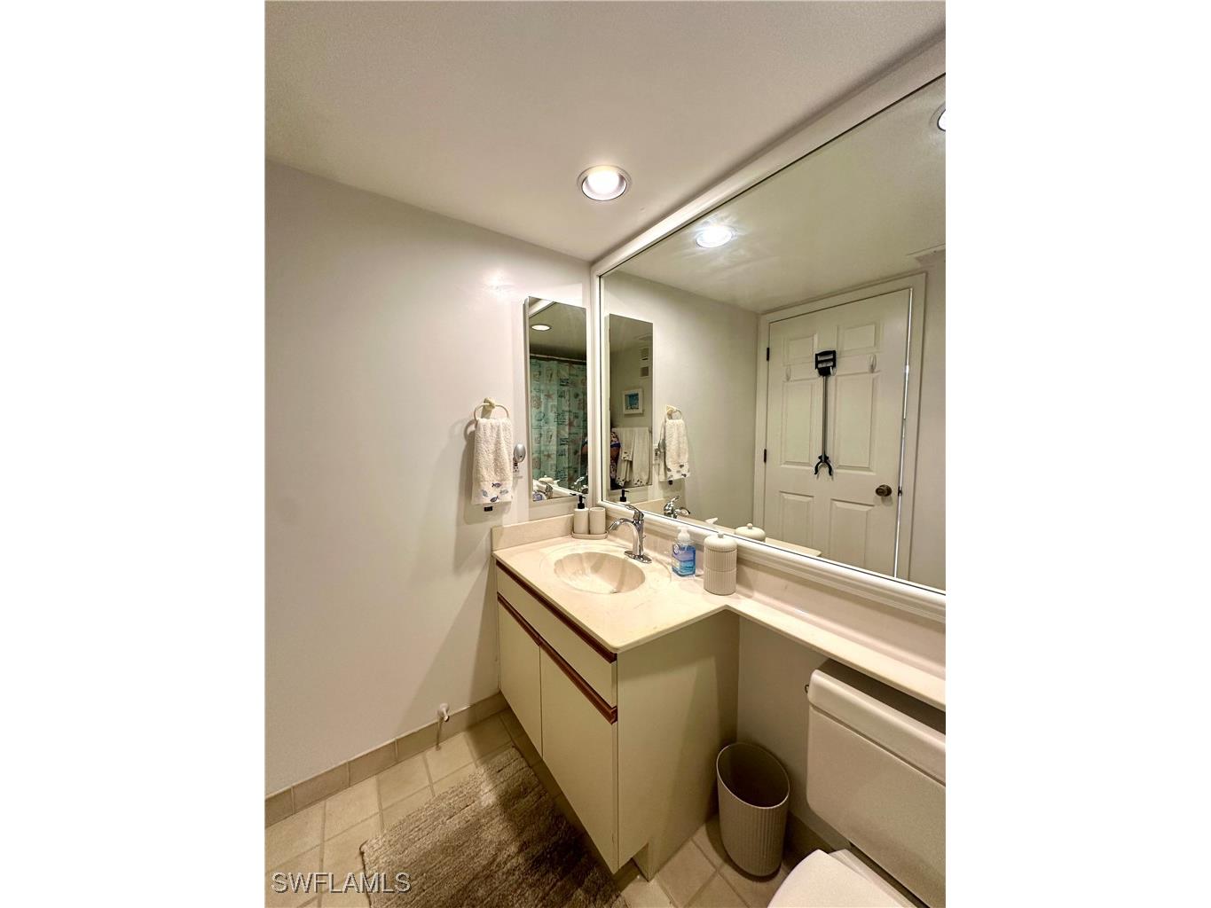 320 Horse Creek Drive #105 Naples FL 34110 225068755 image19