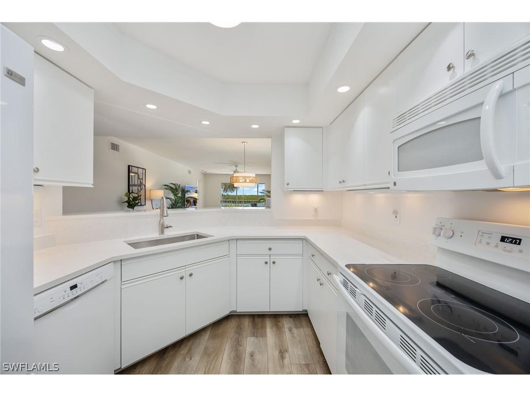 320 Horse Creek Drive #308 Naples FL 34110 226006842 image11