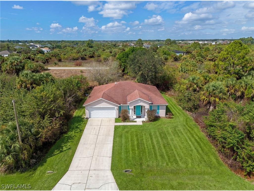 320 Laurel Avenue Lehigh Acres FL 33974 226011441 image1
