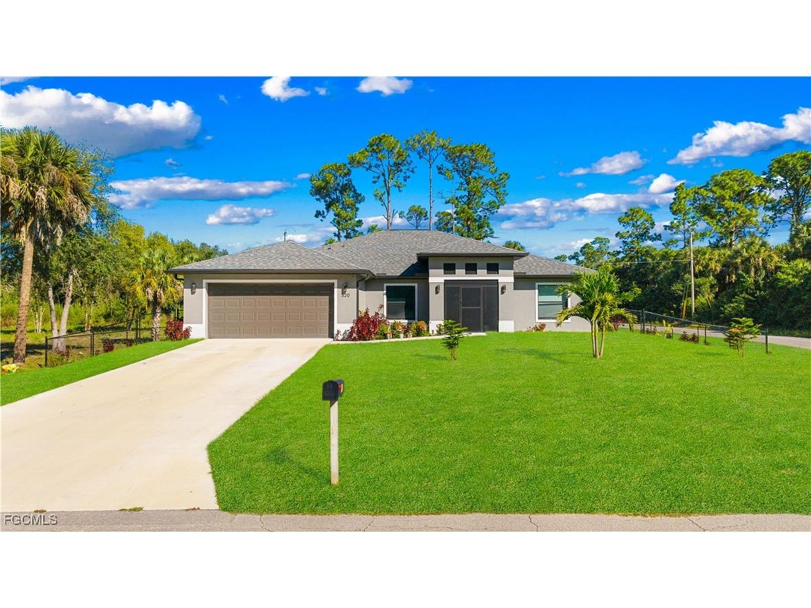 320 Lincoln Boulevard Lehigh Acres FL 33936 2025017993 image2