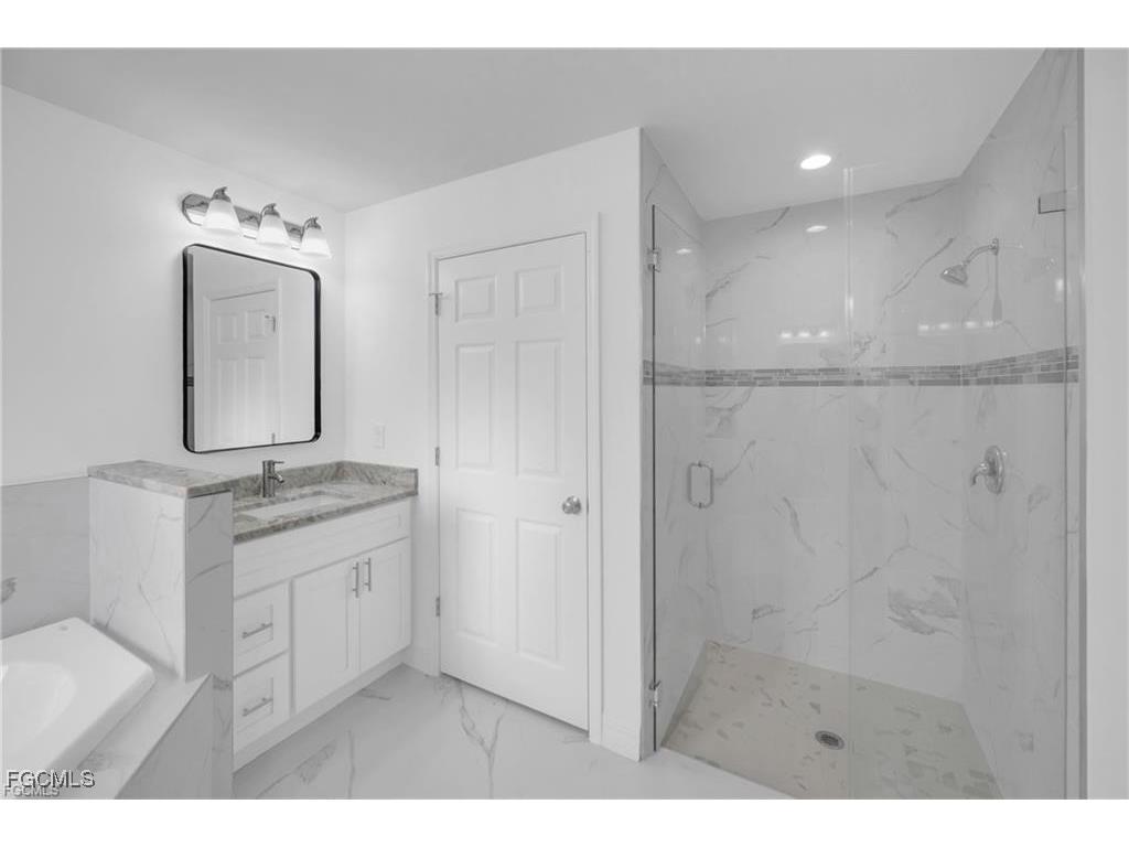 320 Lincoln Boulevard Lehigh Acres FL 33936 2025017993 image22