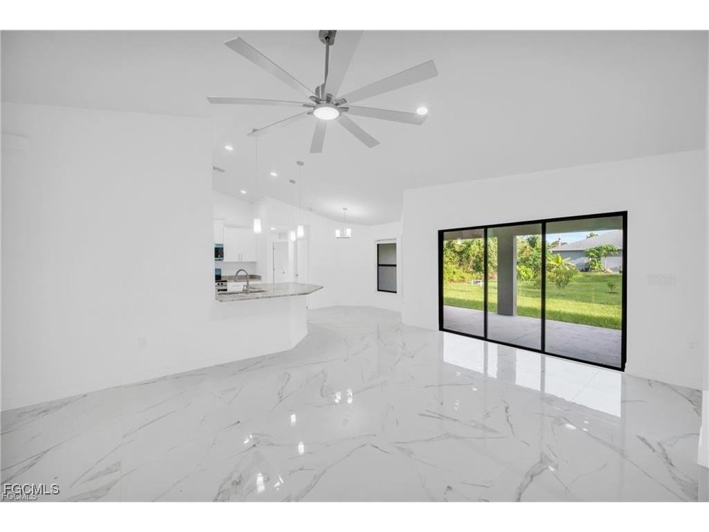 320 Lincoln Boulevard Lehigh Acres FL 33936 2025017993 image24