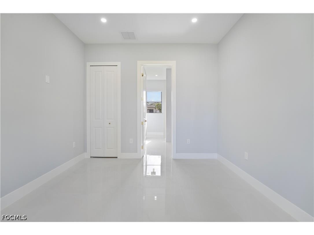 320 Loire Avenue S Lehigh Acres FL 33974 2026016245 image9