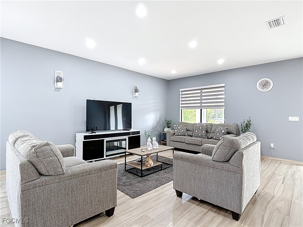 320 N Palomino Street Clewiston FL 33440 2025013343 image10