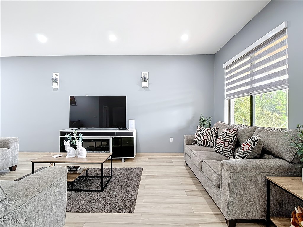 320 N Palomino Street Clewiston FL 33440 2025013343 image5