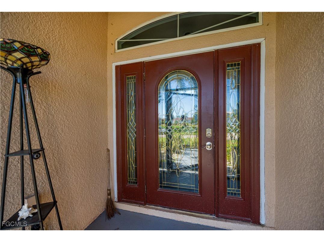 320 NW 13th Street Cape Coral FL 33993 2025002291 image11