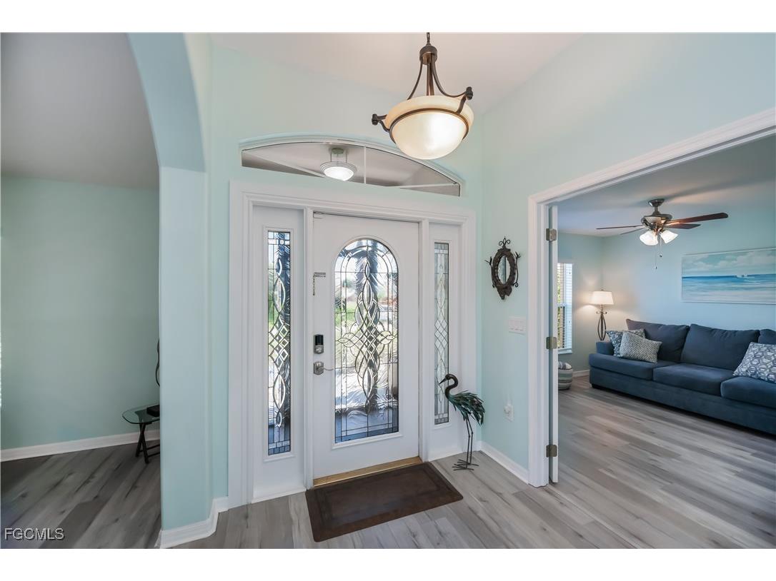 320 NW 13th Street Cape Coral FL 33993 2025002291 image12