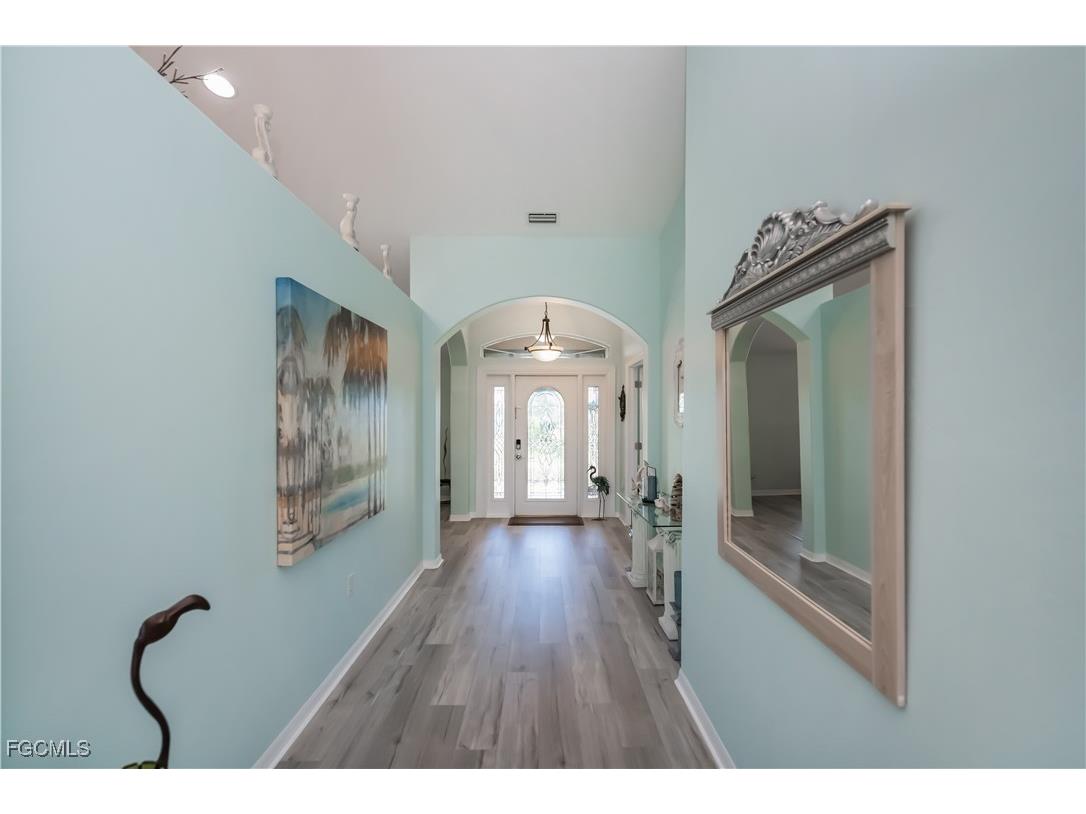 320 NW 13th Street Cape Coral FL 33993 2025002291 image13