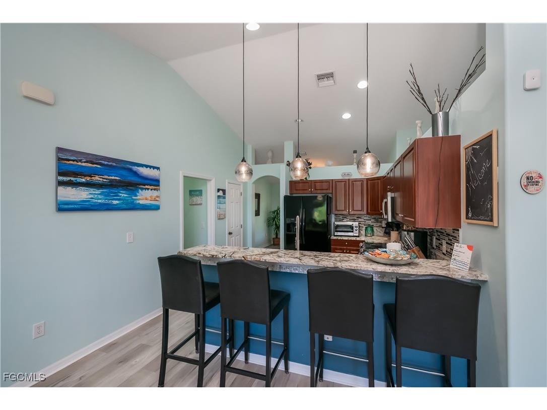 320 NW 13th Street Cape Coral FL 33993 2025002291 image18