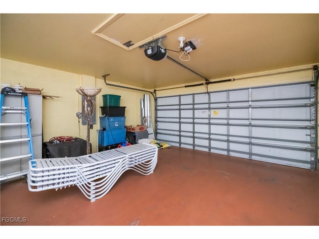 320 NW 13th Street Cape Coral FL 33993 2025002291 image21