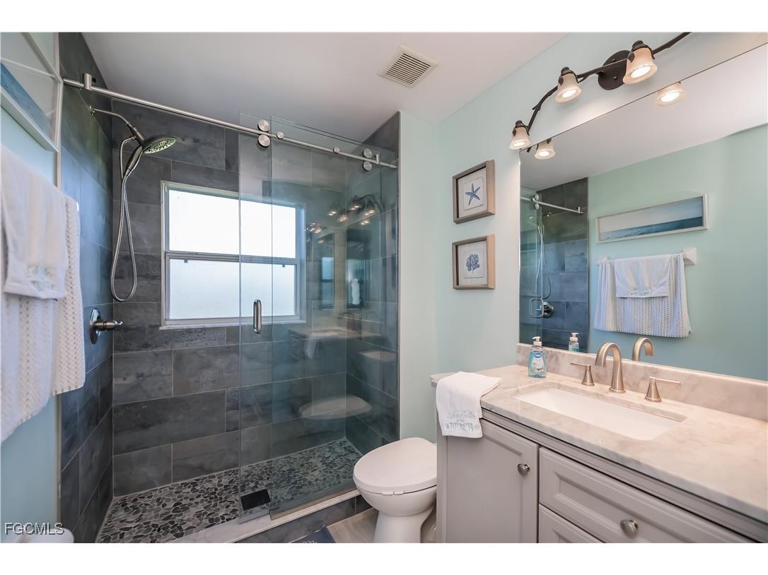 320 NW 13th Street Cape Coral FL 33993 2025002291 image23