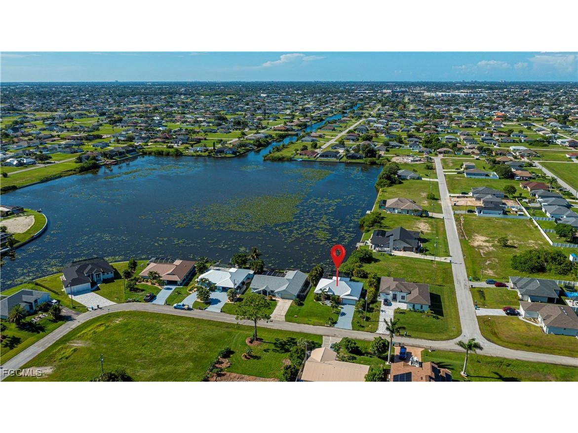 320 NW 13th Street Cape Coral FL 33993 2025002291 image6