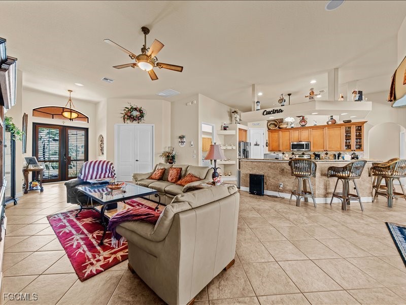 320 NW 26th Avenue Cape Coral FL 33993 2025012894 image6