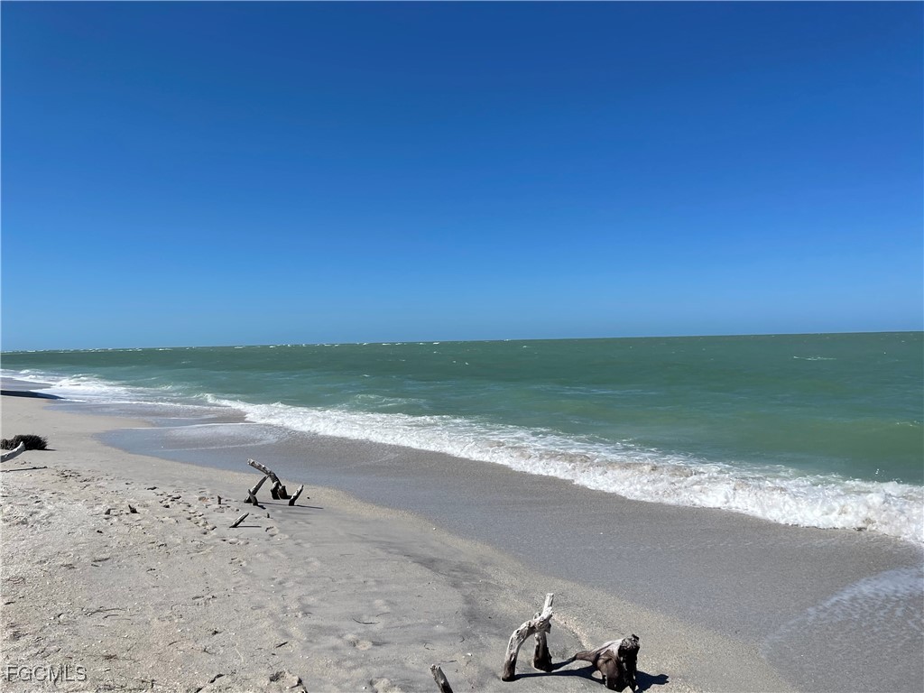 320 Pieces Of Eight Captiva FL 33924 2025017911 image20