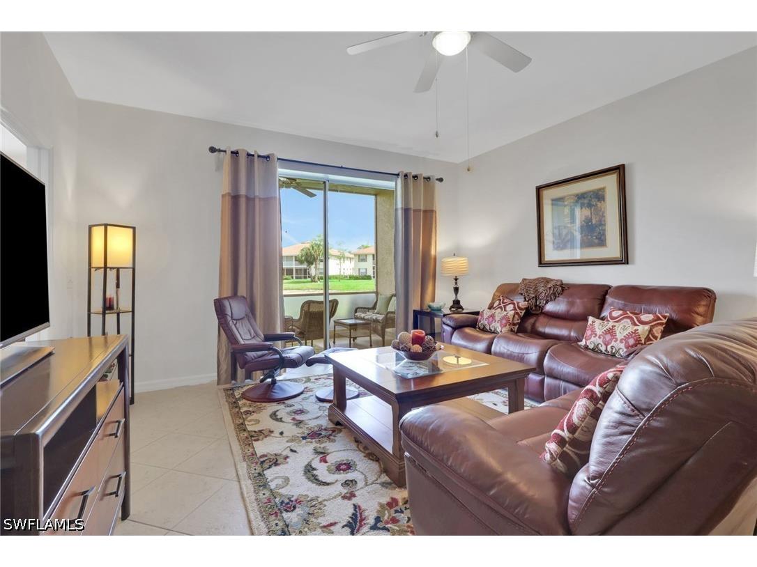 320 Robin Hood Circle #101 Naples FL 34104 226017273 image13