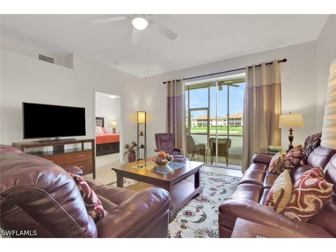 320 Robin Hood Circle #101 Naples FL 34104 226017273 image14