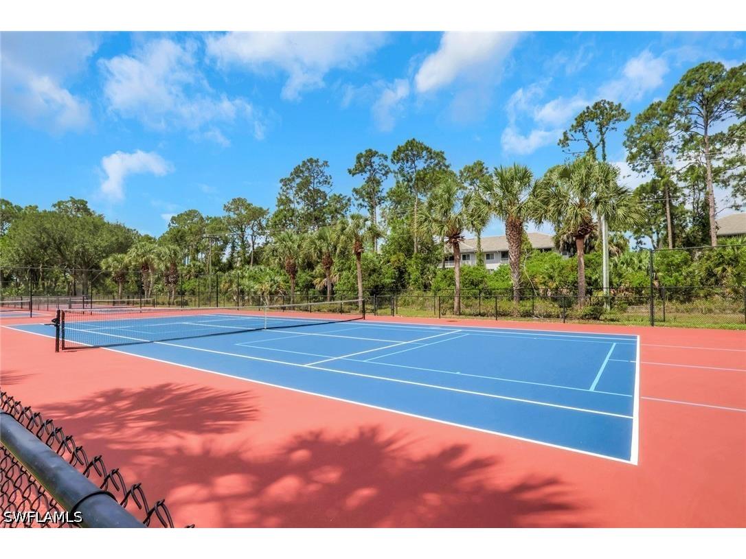 320 Robin Hood Circle #101 Naples FL 34104 226017273 image28