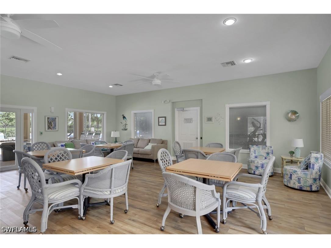 320 Robin Hood Circle #101 Naples FL 34104 226017273 image32