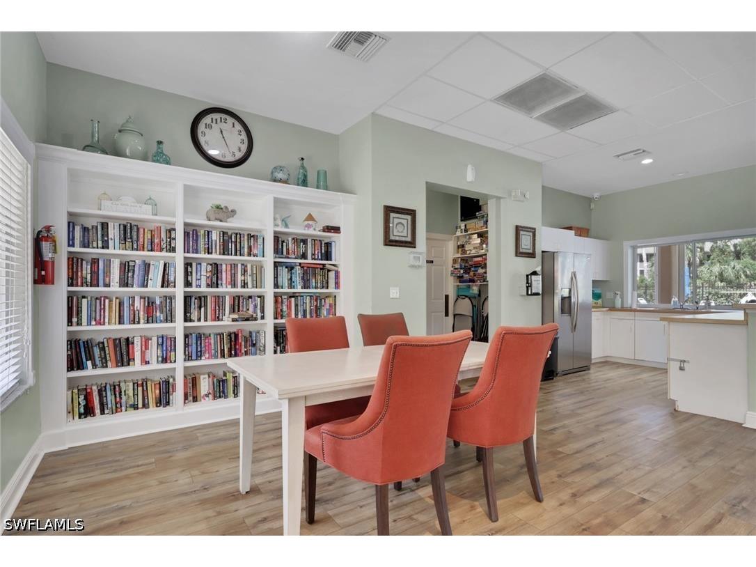 320 Robin Hood Circle #101 Naples FL 34104 226017273 image36