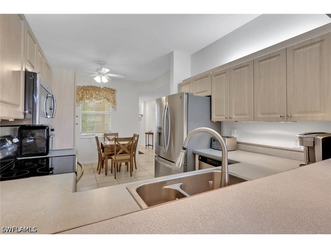 320 Robin Hood Circle #101 Naples FL 34104 226017273 image9