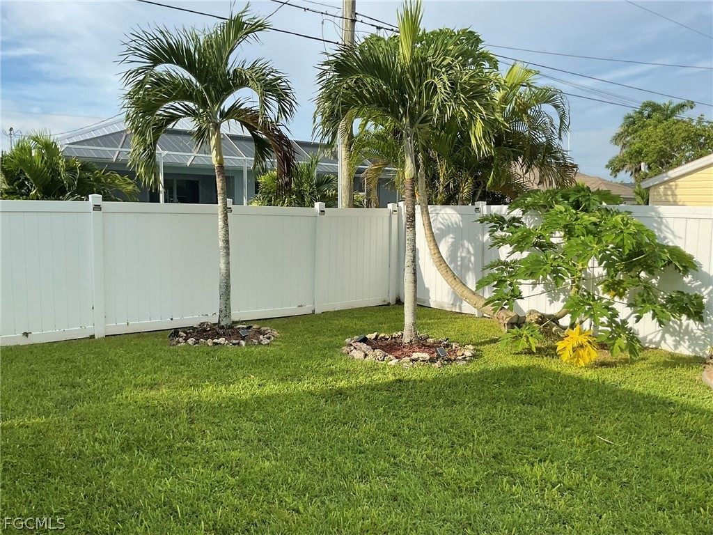 320 SE 28th Terrace Cape Coral FL 33904 2026006811 image11