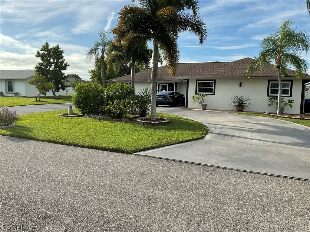 320 SE 28th Terrace Cape Coral FL 33904 2026006811 image2